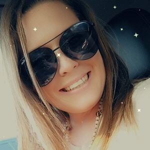 Meet your Posher, Brandi